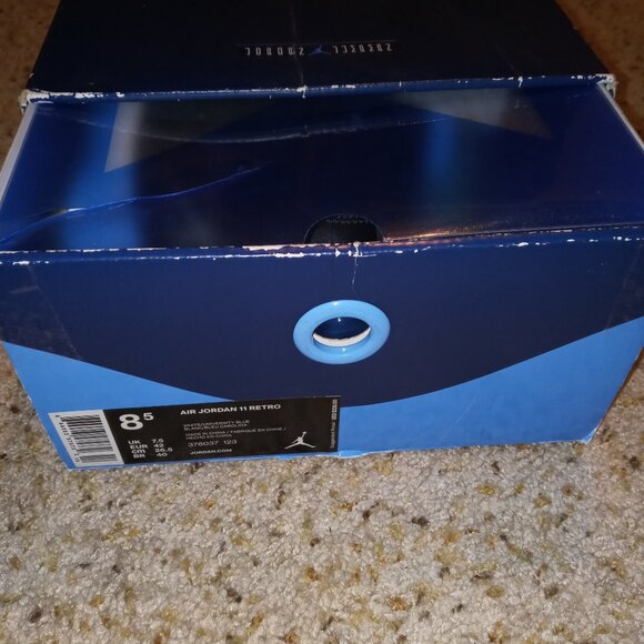 Nike Air Jordan 11 Space Jam 2016 size 8.5 378037-003 OG XI Black White - Picture 10 of 11